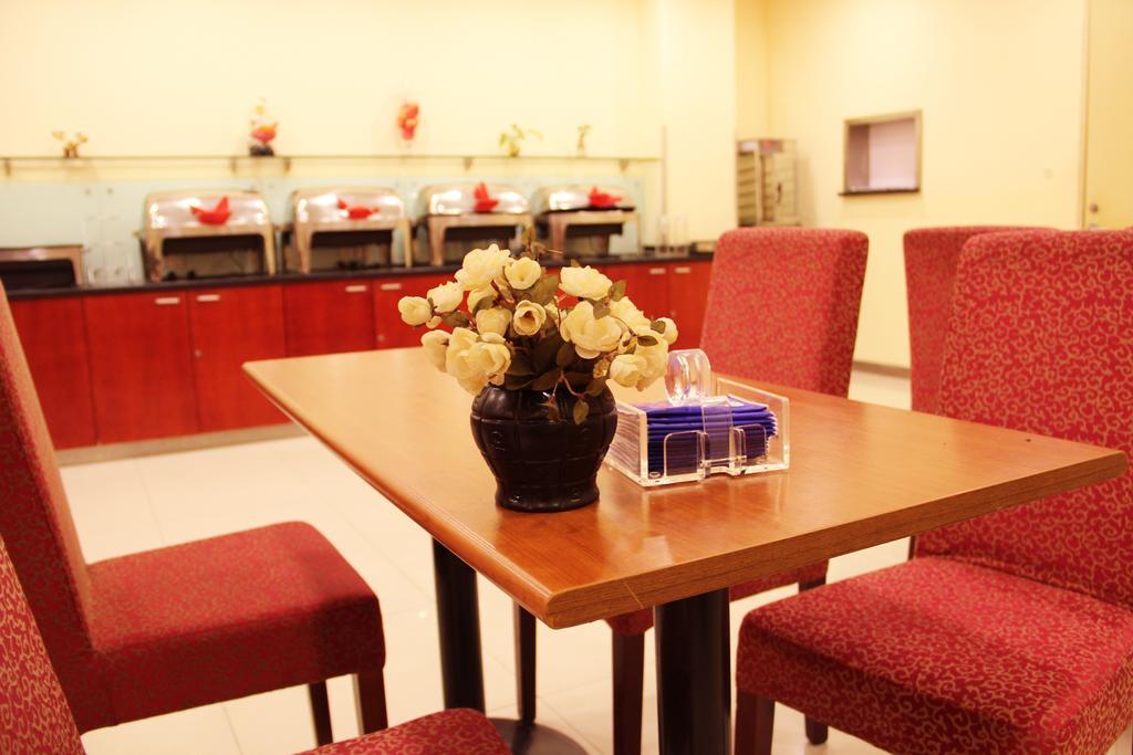 Hanting Hotel Shanghai Zhongshan Park No.2 Buitenkant foto